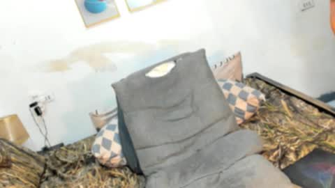 Snapshot of johannah_khalifa chatting on 02-12-25, 04:23 STRICTLY NO TIPS NO SHOW online show from 02-12-25, 04:23