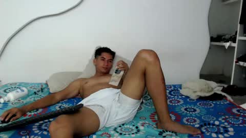 johanoro333 online show from 03-08-26, 01:47