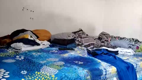 Snapshot of johantorres19 chatting on 11-19-25, 02:28 johantorres19 online show from 11-19-25, 02:28