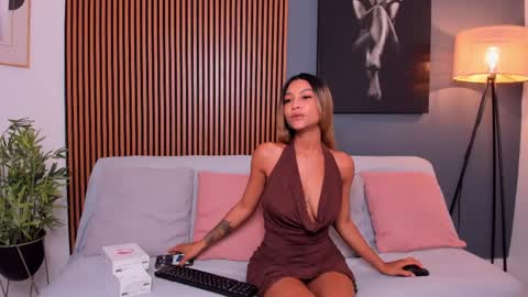 J O H A online show from 04-21-26, 03:07