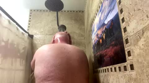 Snapshot of john40a chatting on 12-14-24, 11:34 John online show from 12-14-24, 11:34