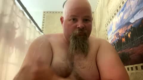 Snapshot of john40a chatting on 01-27-25, 02:10 John online show from 01-27-25, 02:10