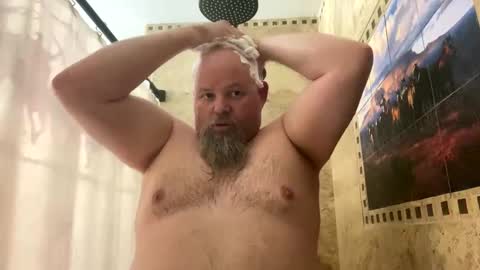 Snapshot of john40a chatting on 03-09-25, 02:50 John online show from 03-09-25, 02:50