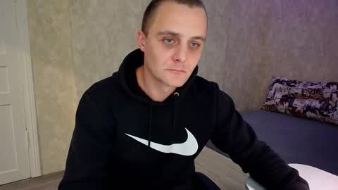 John online show from 10-22-25, 09:36