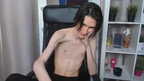 john__strong online show from 07-04-26, 04:02