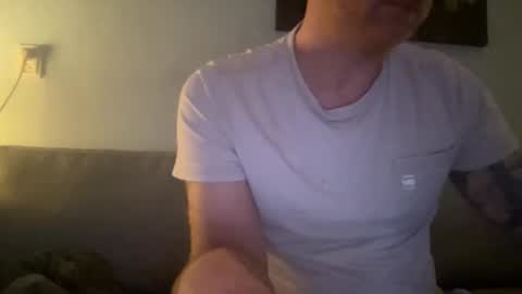 Snapshot of john_amsterdam chatting on 03-14-26, 02:39 johnny online show from 03-14-26, 02:39