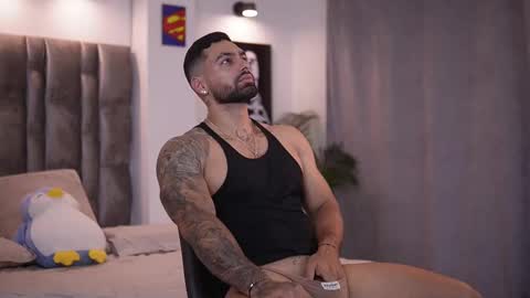 Snapshot of john_king29 chatting on 02-28-25, 03:15 john online show from 02-28-25, 03:15