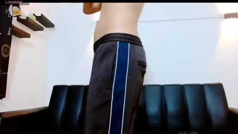 john_ssnow29 online show from 02-17-26, 10:45