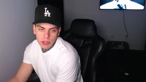 JAXX online show from 02-17-26, 03:58