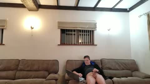 johnathan_stuart33 online show from 03-15-26, 11:00