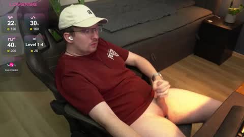 Snapshot of johndor22 chatting on 01-12-25, 06:27 Jones online show from 01-12-25, 06:27