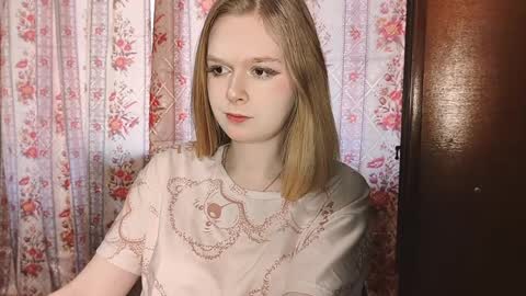 SofiaOweenss online show from 04-02-26, 07:39