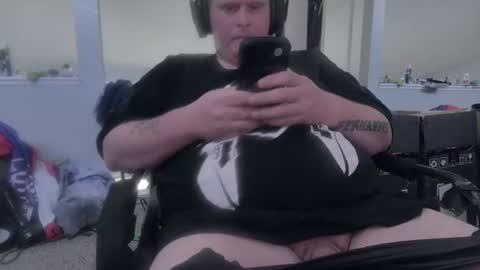 Snapshot of johnfernandez784 chatting on 07-12-26, 10:39 johnfernandez784 online show from 07-12-26, 10:39