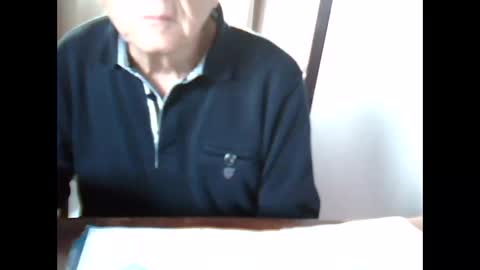 johnjohn6226 online show from 11-18-25, 02:21