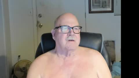 johnno52 online show from 04-07-26, 10:59