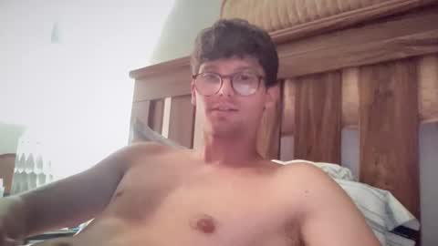 Snapshot of johnny__wood chatting on 09-16-25, 05:30 Johnny online show from 09-16-25, 05:30