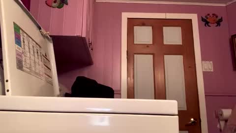 Snapshot of johnnyct36 chatting on 02-21-25, 02:50 johnnyct36 online show from 02-21-25, 02:50