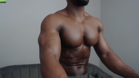 Snapshot of johnnydolce50 chatting on 02-11-25, 07:48 MASTER OF SUBS BETA SLAVES online show from 02-11-25, 07:48