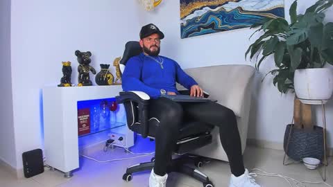 JOHNNY online show from 01-10-26, 12:01