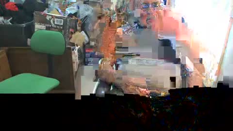 Snapshot of johnnys110153 chatting on 09-14-25, 05:01 johnnys110153 online show from 09-14-25, 05:01