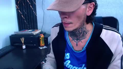 Snapshot of johnsonisaac94_ chatting on 02-12-25, 05:26 johnsonisaac94  online show from 02-12-25, 05:26