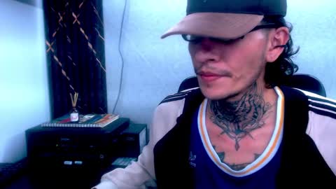 Snapshot of johnsonisaac94_ chatting on 02-15-25, 04:36 johnsonisaac94  online show from 02-15-25, 04:36