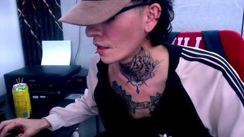 Snapshot of johnsonisaac94_ chatting on 02-16-25, 07:48 johnsonisaac94  online show from 02-16-25, 07:48