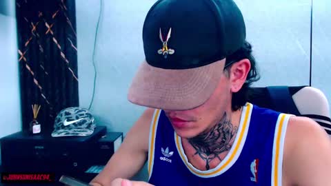 Snapshot of johnsonisaac94_ chatting on 02-25-25, 05:19 johnsonisaac94  online show from 02-25-25, 05:19