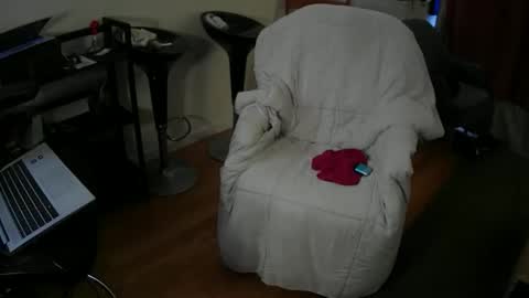 Snapshot of johntylerr833 chatting on 03-06-26, 10:28 johntylerr833 online show from 03-06-26, 10:28