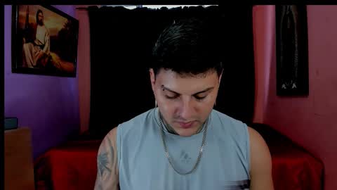 Johny online show from 11-22-25, 06:18