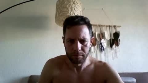 jojo19844 online show from 02-10-26, 01:04