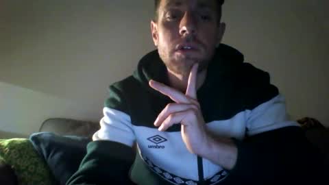 jojo19844 online show from 04-18-26, 09:26