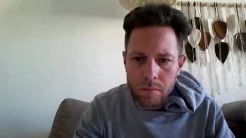 jojo19844 online show from 04-23-26, 08:24