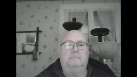 Snapshot of jojo60000529566 chatting on 12-13-24, 04:49 jojo60000529566 online show from 12-13-24, 04:49