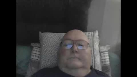 Snapshot of jojo60000529566 chatting on 02-14-25, 05:51 jojo60000529566 online show from 02-14-25, 05:51