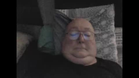 Snapshot of jojo60000529566 chatting on 02-17-25, 05:47 jojo60000529566 online show from 02-17-25, 05:47