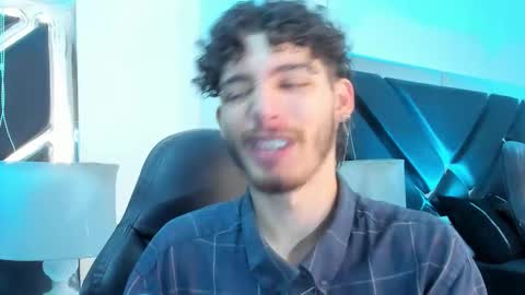 Snapshot of jojobraando chatting on 12-01-25, 12:15 jojobraando online show from 12-01-25, 12:15