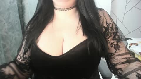 Snapshot of jolenekiss chatting on 01-12-25, 02:30 Jolene online show from 01-12-25, 02:30