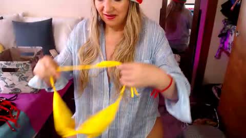 Jolie Mature online show from 12-13-25, 09:20