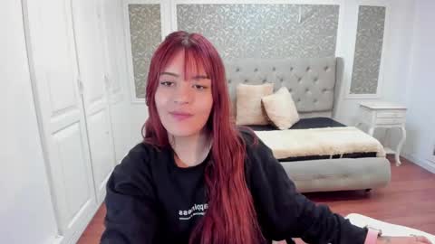 Jolie price  online show from 12-12-24, 03:10