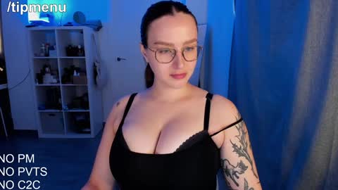 Snapshot of joliejoy chatting on 09-28-25, 10:31 Jolie My snapchat got deleted. If you were subscribed dm me my former username or scroll down and click on snapchat media online show from 09-28-25, 10:31
