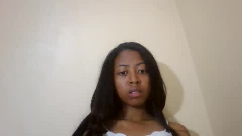 joliekah27 online show from 11-17-25, 07:30