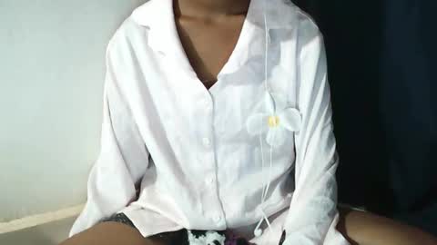 Snapshot of joliekah27 chatting on 01-31-26, 07:34 joliekah27 online show from 01-31-26, 07:34