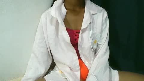 Snapshot of joliekah27 chatting on 02-01-26, 08:18 joliekah27 online show from 02-01-26, 08:18