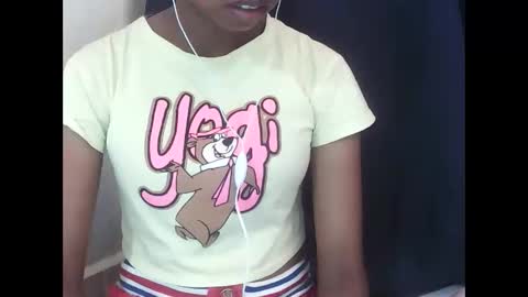 Snapshot of joliekah27 chatting on 02-19-26, 07:26 joliekah27 online show from 02-19-26, 07:26