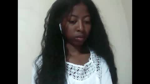 Snapshot of joliekah27 chatting on 03-10-26, 06:46 joliekah27 online show from 03-10-26, 06:46