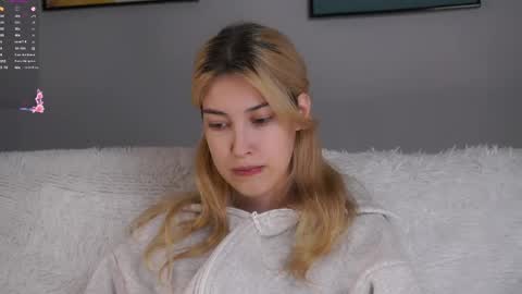 Viola online show from 04-19-26, 06:10