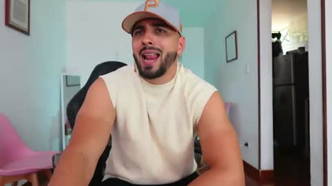 Snapshot of jon_bukowski chatting on 07-17-26, 04:23 Jon online show from 07-17-26, 04:23