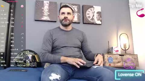  JONAS BEARD  online show from 07-25-26, 09:34