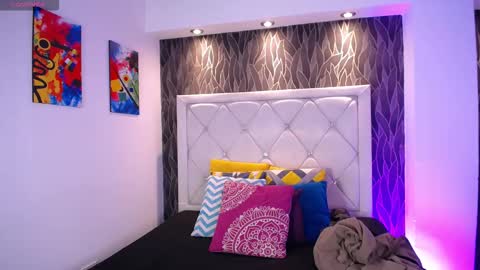 Jonas  online show from 03-15-26, 04:29